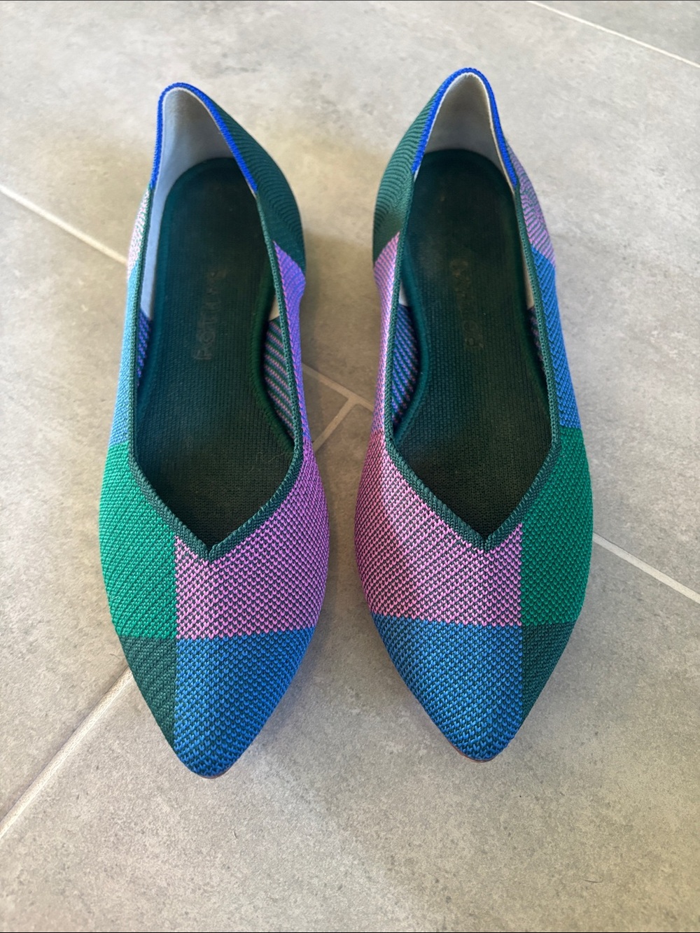 Rothy’s The Point green color block flys sz 9.5
